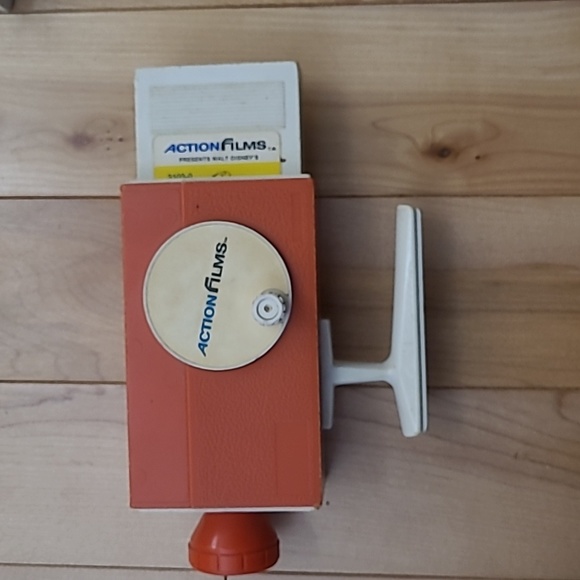 Actionfilms cartridge viewer with 3 Disney cartridges - Picture 3 of 6